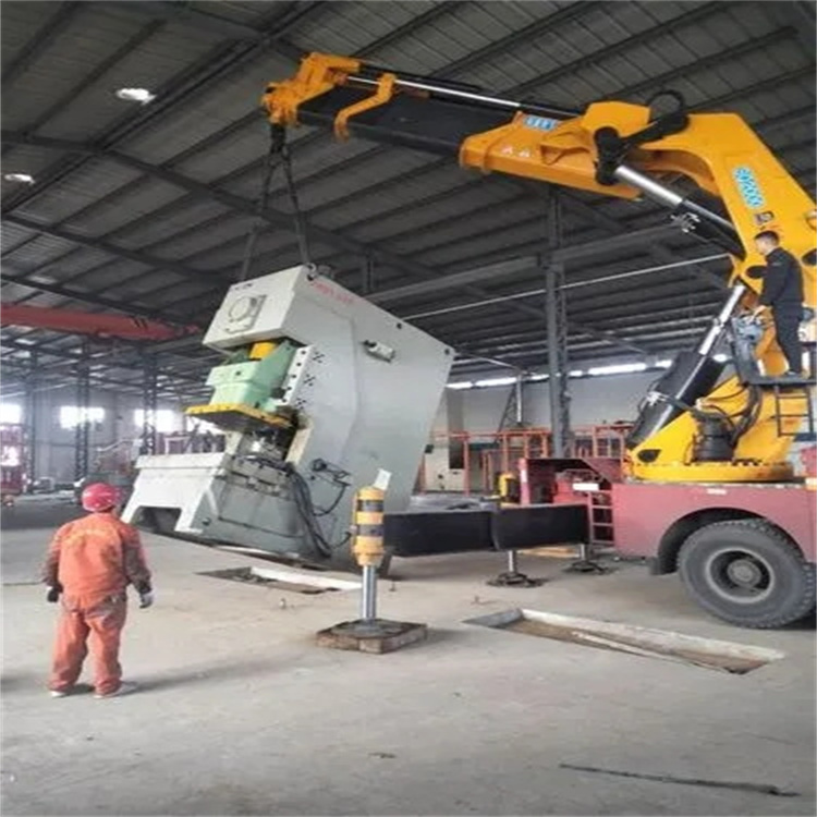 佛子山镇80吨折臂吊车出租附近电话